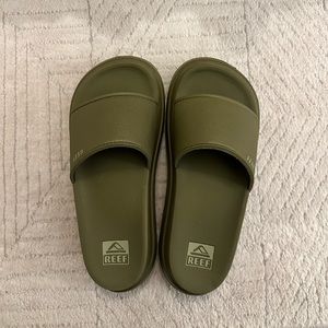 Reef Cushion Bondi Bay Slides